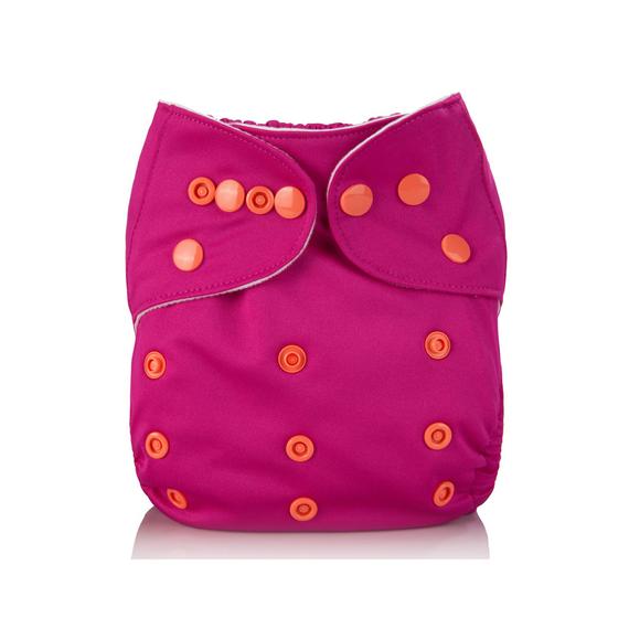 Dunkelrosa Stoffwindel mit Tasche