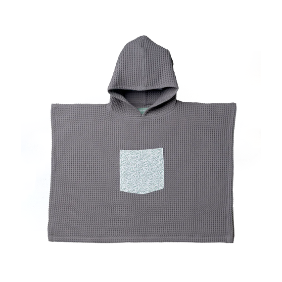 Grauer Badeponcho